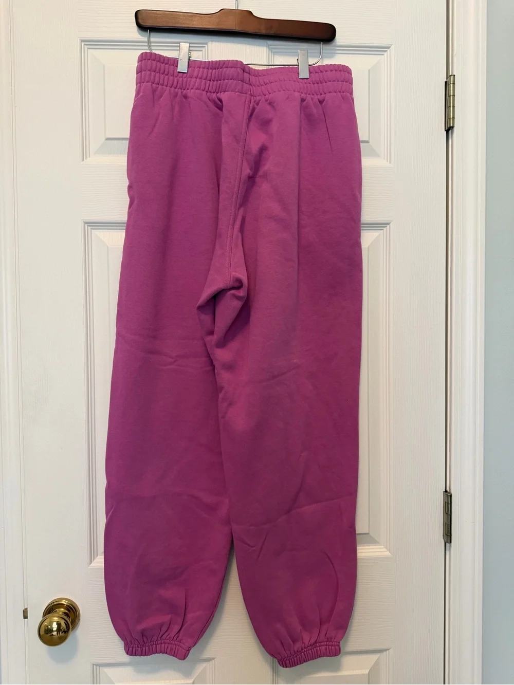 adidas color fushia